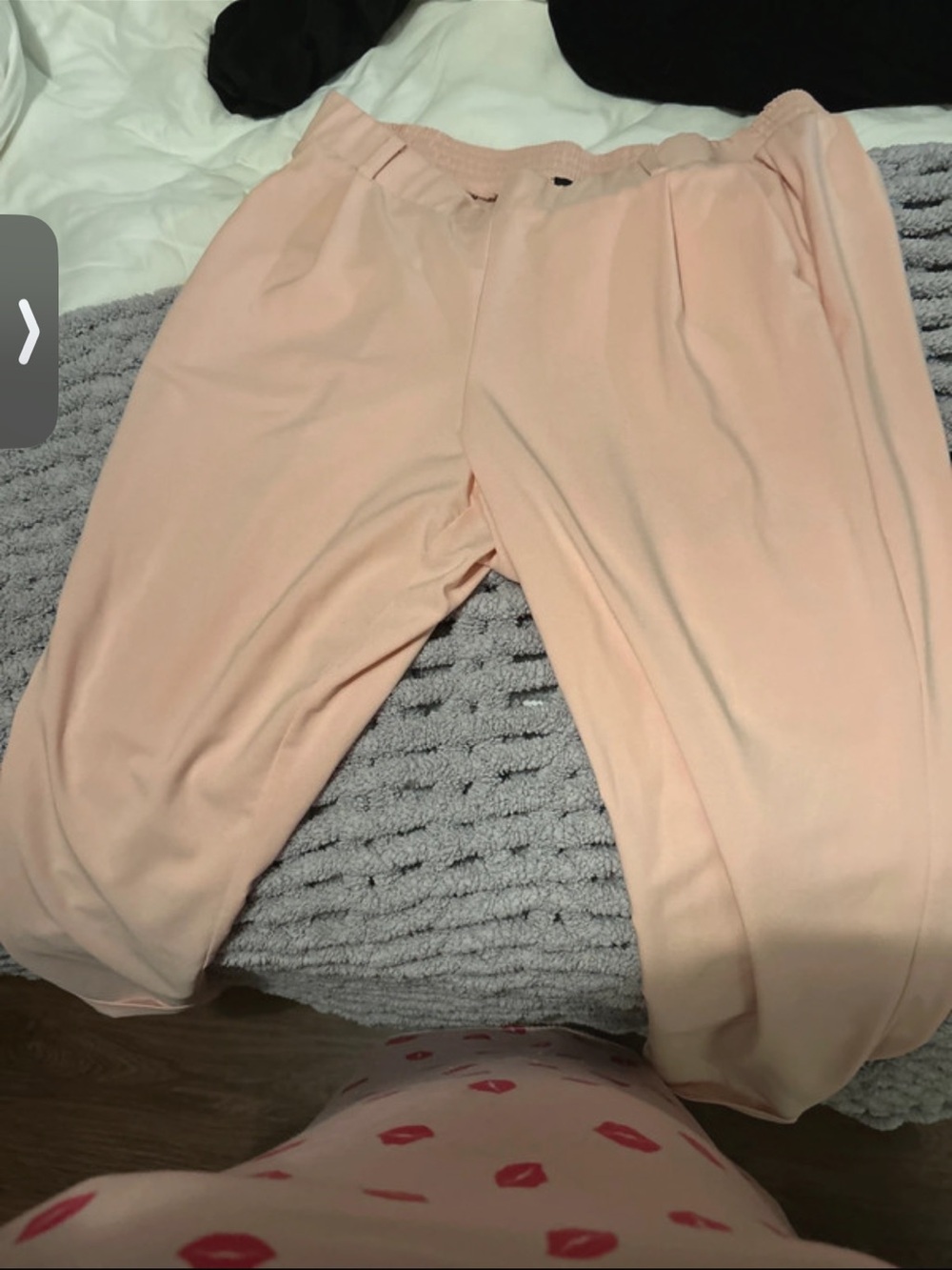 torrid Blush Pink Elastic-Waist Capris